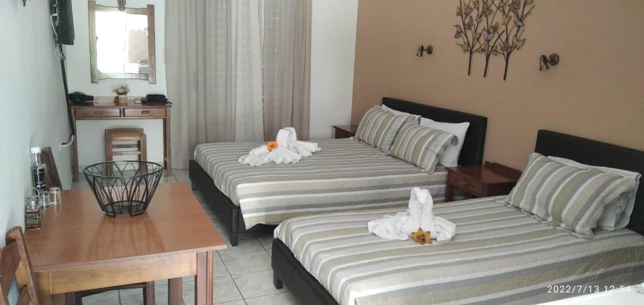 Golden Sun Apartments Rodakino Exterior foto